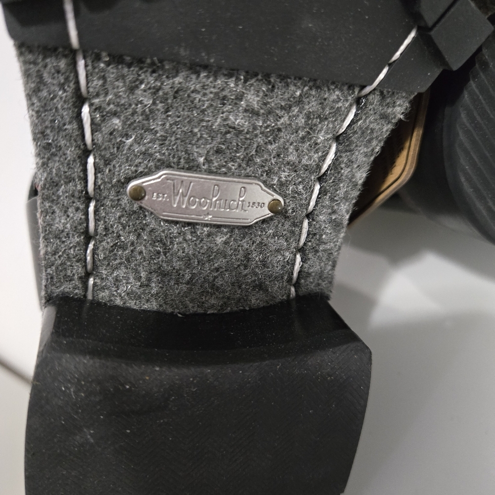 WOOLRICH-New With Tags! Red And Black Plaid Waterproof Wool Ankle Boots. Size 8 - Picture 6 of 11